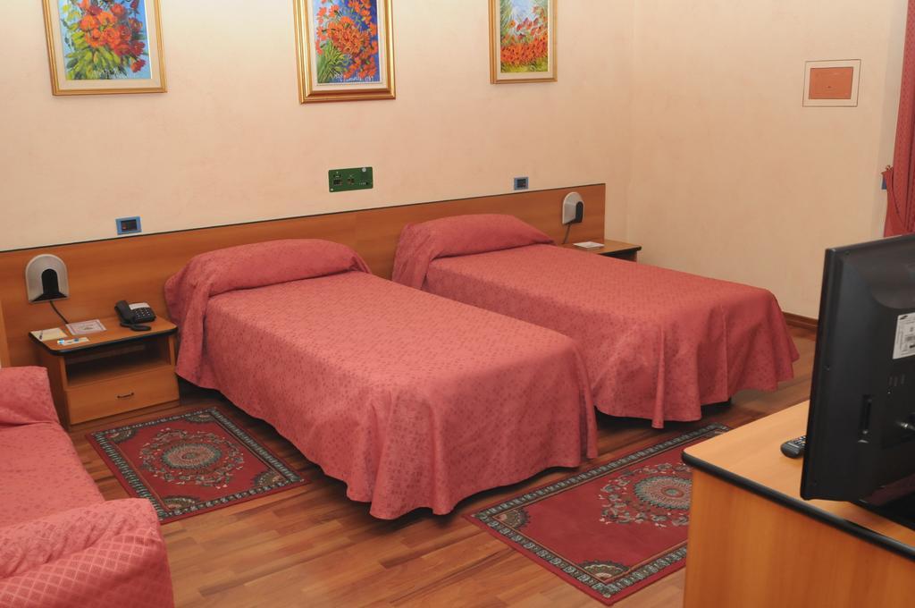 Hotel La Ruota Pianfei Zewnętrze zdjęcie